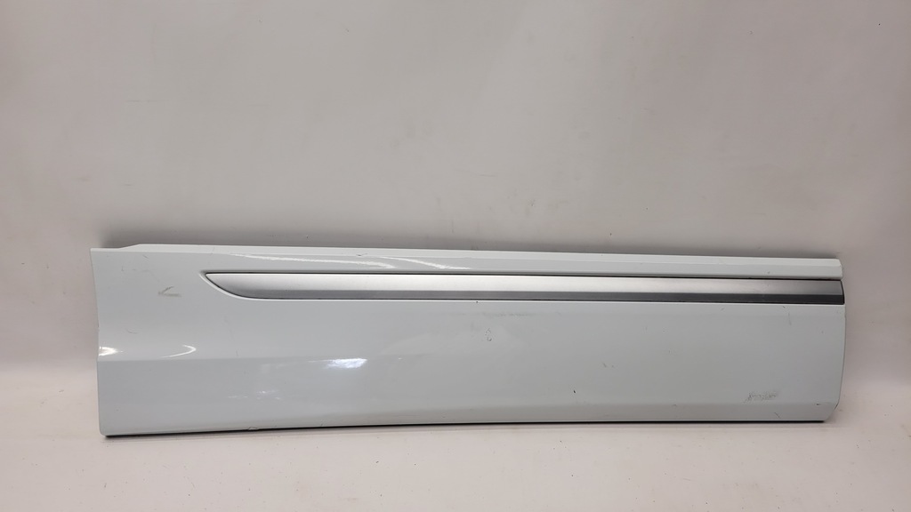 фото №1, Audi q8 4m8 молдинг бічна двері права задня