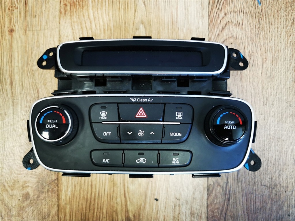 фото №1, Kia sorento ii lift 12-15 панель кондиционера