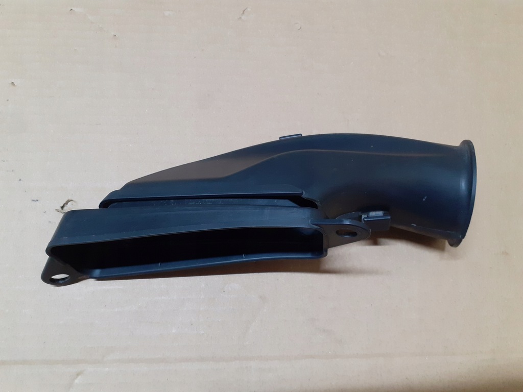 фото №1, Ford focus mk3 1.0 eco труба воздухозаборник ловушка воздуха