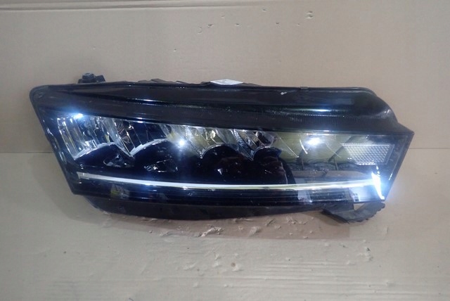фото №1, Лампа права правий full led skoda octavia iv 4 5e4