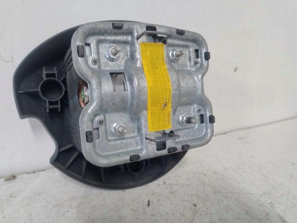 фото №4, Подушка подушка безопасности водителя renault clio iii 8200677496