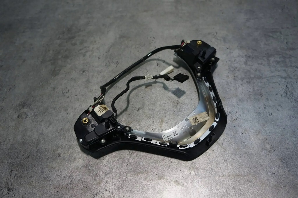 фото №8, Рамка переключатели мультифункция руля bmw 1 f20 f21 9225710