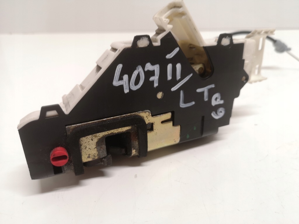 фото №8, Peugeot 407 04-11 замок левый задний 6 pin