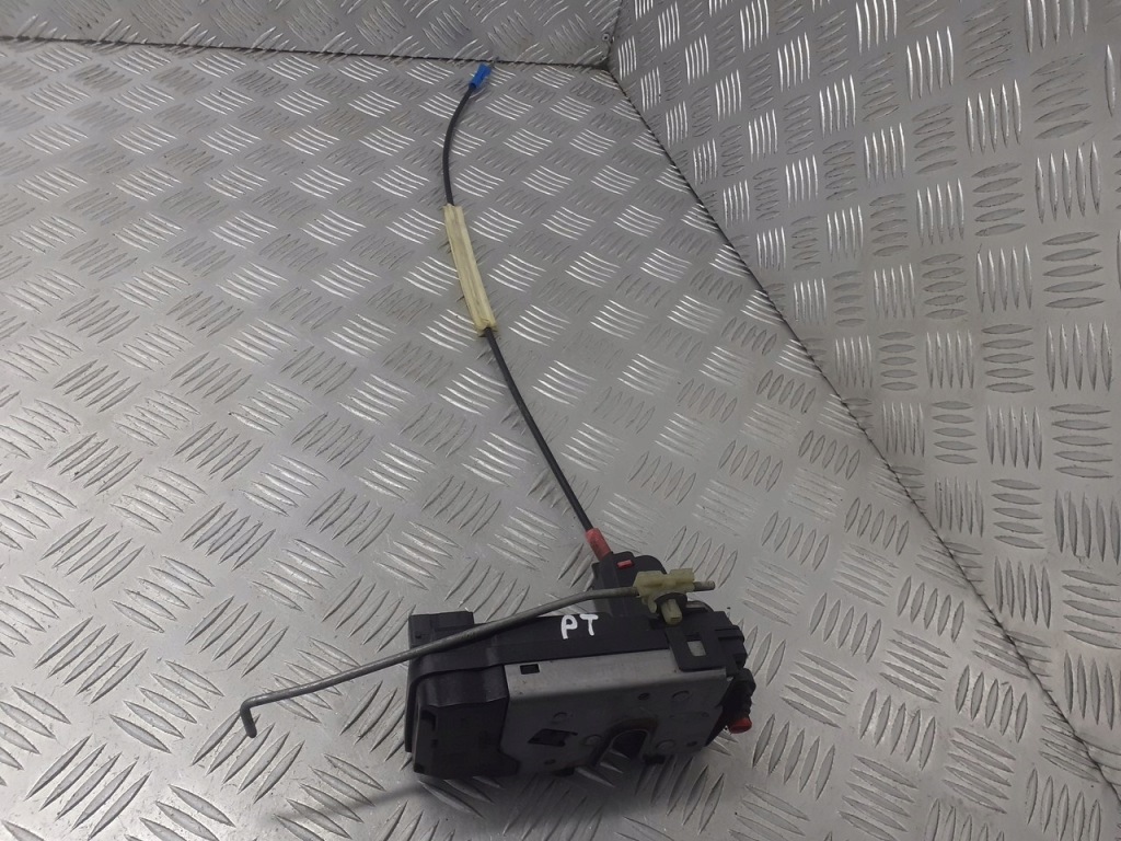 фото №1, Замок дверь правый задняя opel zafira b 13210739pw