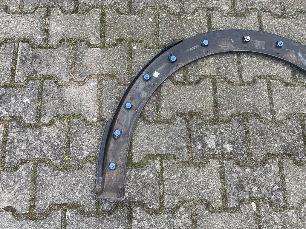 фото №6, Peugeot 3008 молдинг накладка крыла правый задняя 109798a2 28638c04