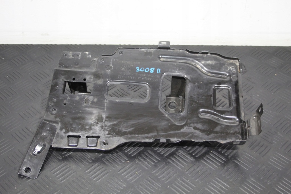 Купить Основание аккумулятор peugeot 3008 2 2 рестайлинг  981528858000