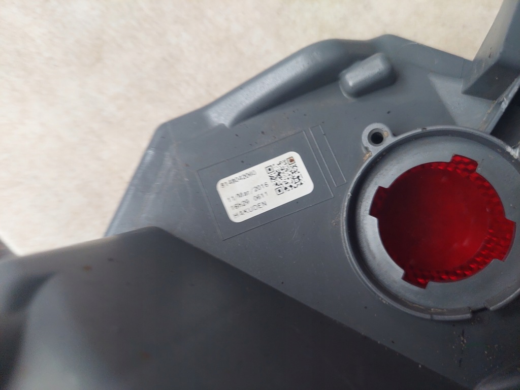 фото №6, Лампа права - toyota rav4 iv - lift - 15-18