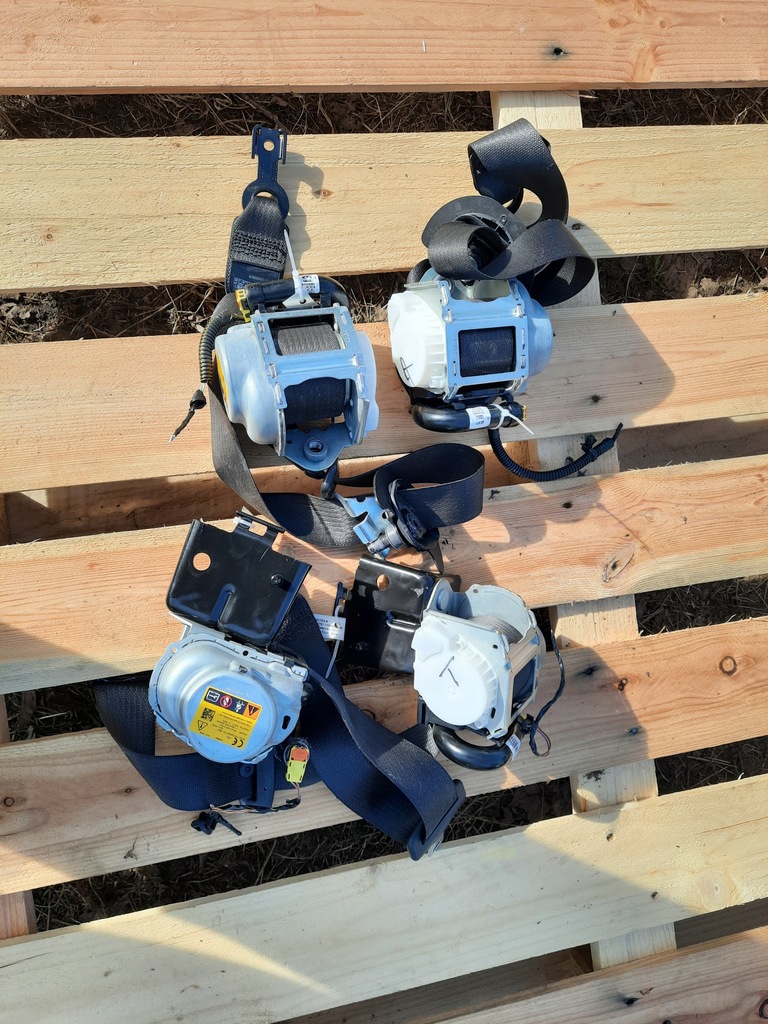 фото №1, Opel astra k v ремені безпеки pas перед задня лівий правий