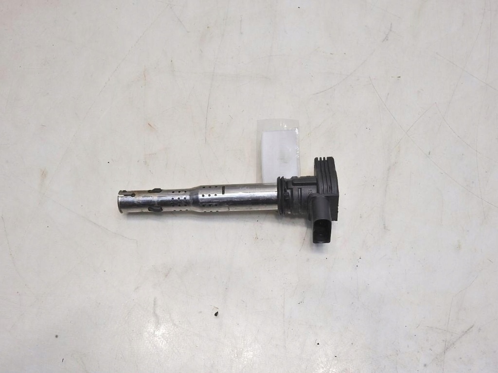 фото №7, Катушка зажигания audi a4 b7 2.0 tfsi 07k905715f