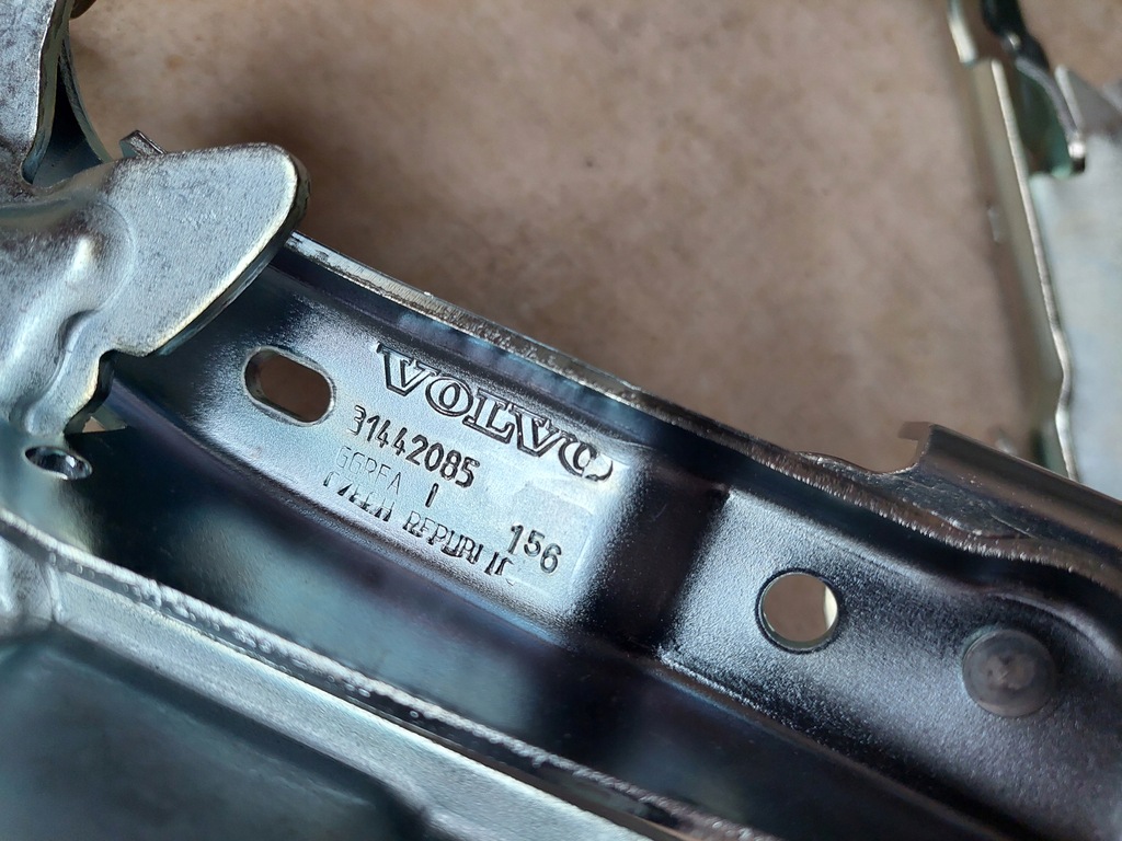 фото №6, Петли капот --- volvo v40 ii - 12-19 - nowe