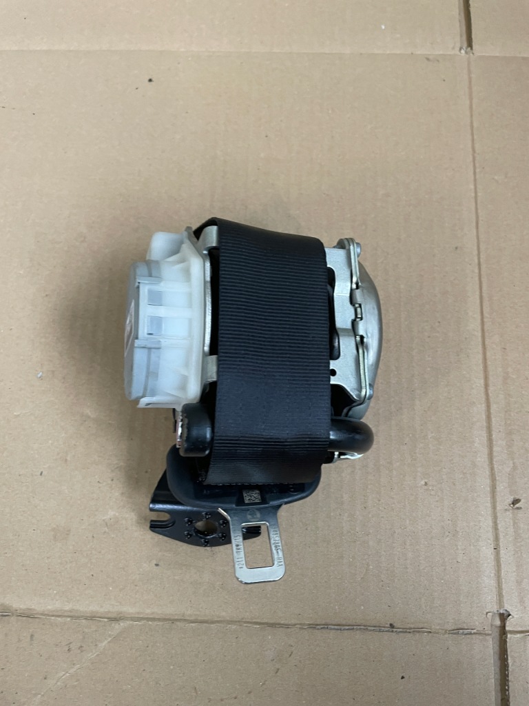 фото №1, Skoda scala pas безопасности левый правый задний 654857805