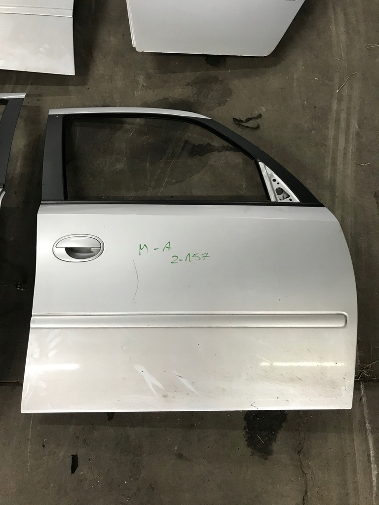 фото №1, Opel meriva a z157 дверь правое передние