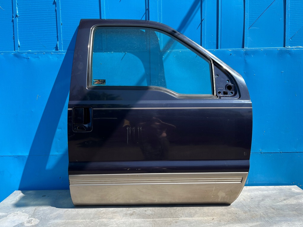 фото №1, Ford excursion дверь правый перед правое передние