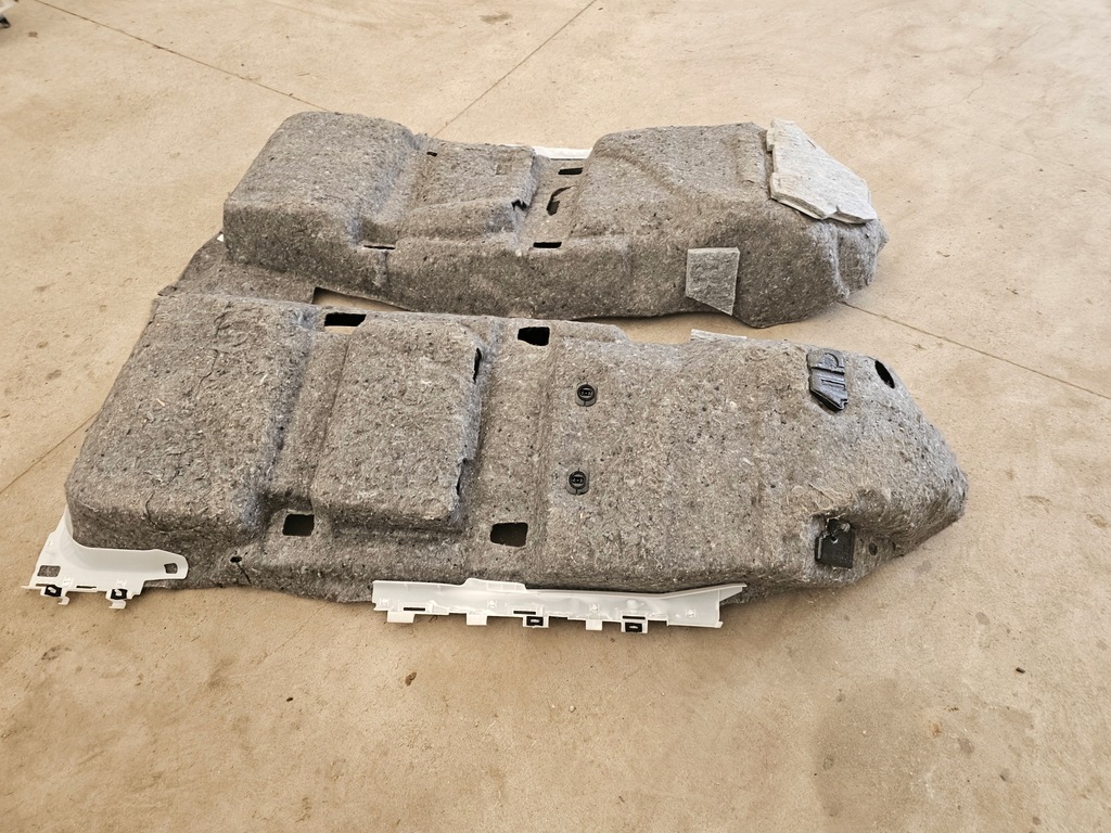 фото №7, Subaru crosstrek xv 22- обшивка пол коврик 95011fn100 usa