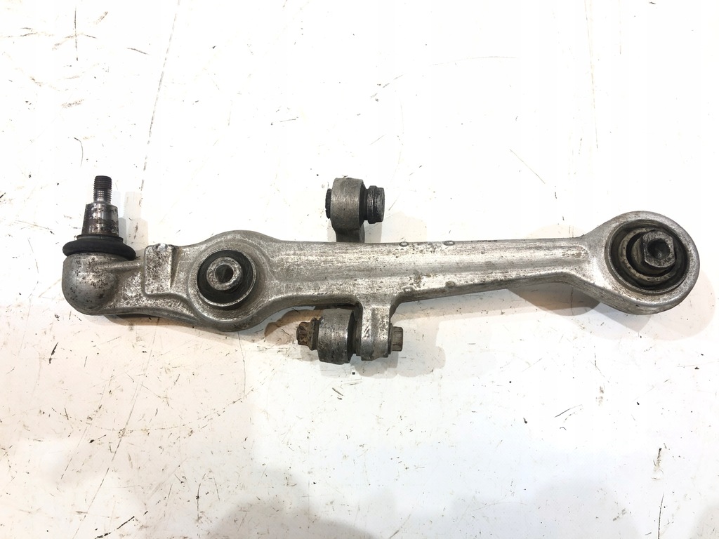 фото №1, Audi a6 c5 рычаг левый перед передний