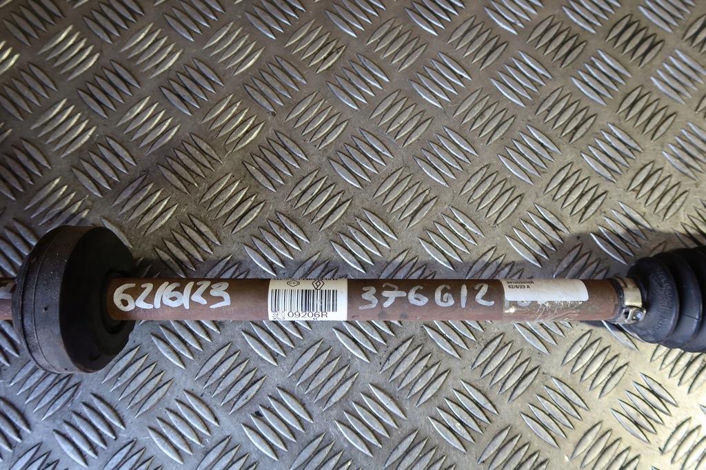 фото №4, Привідний вал права sandero ii 391009206r