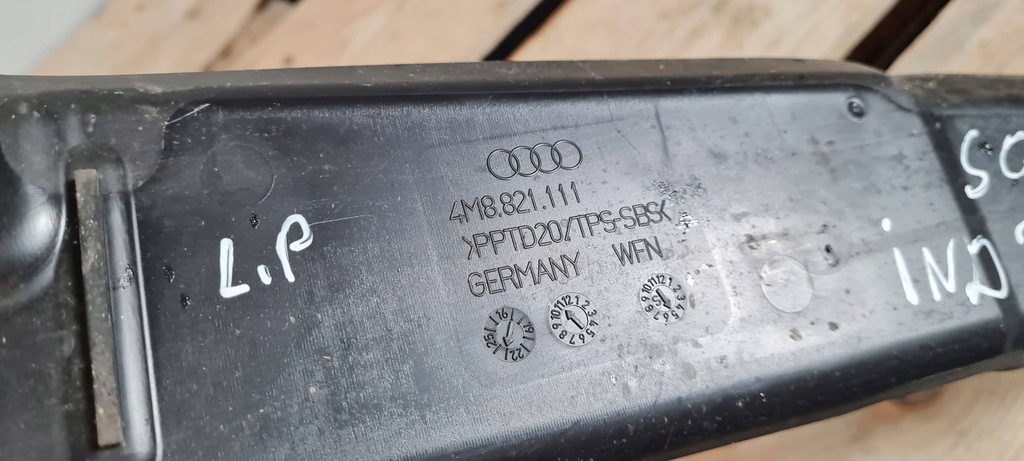 фото №11, Sq8 4m rsq8 q8 молдинг захист крила ліва лівий перед 24r 4m8821111