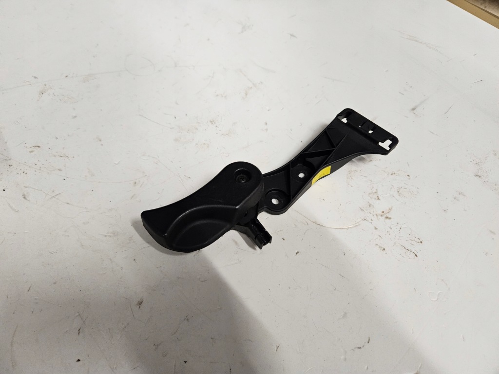 Купить Bmw f31 рестайлинг  ручка открывания капот 7326365 7309606