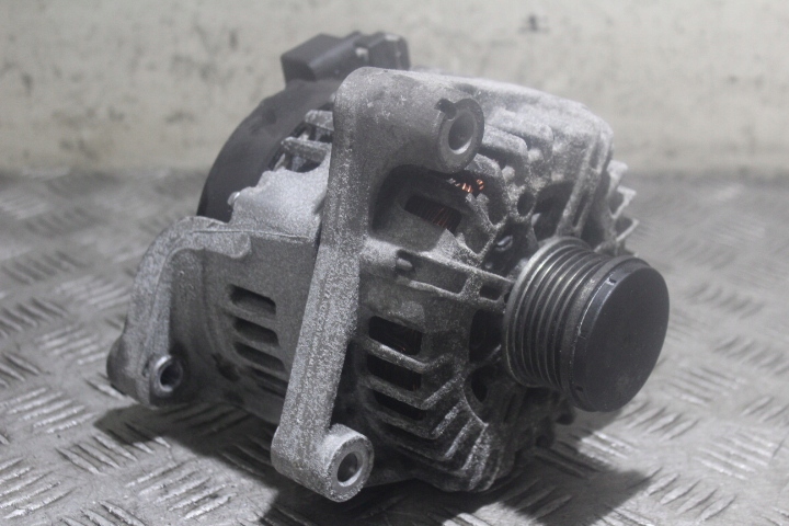 фото №1, Генератор bmw 3 f30 2.0d