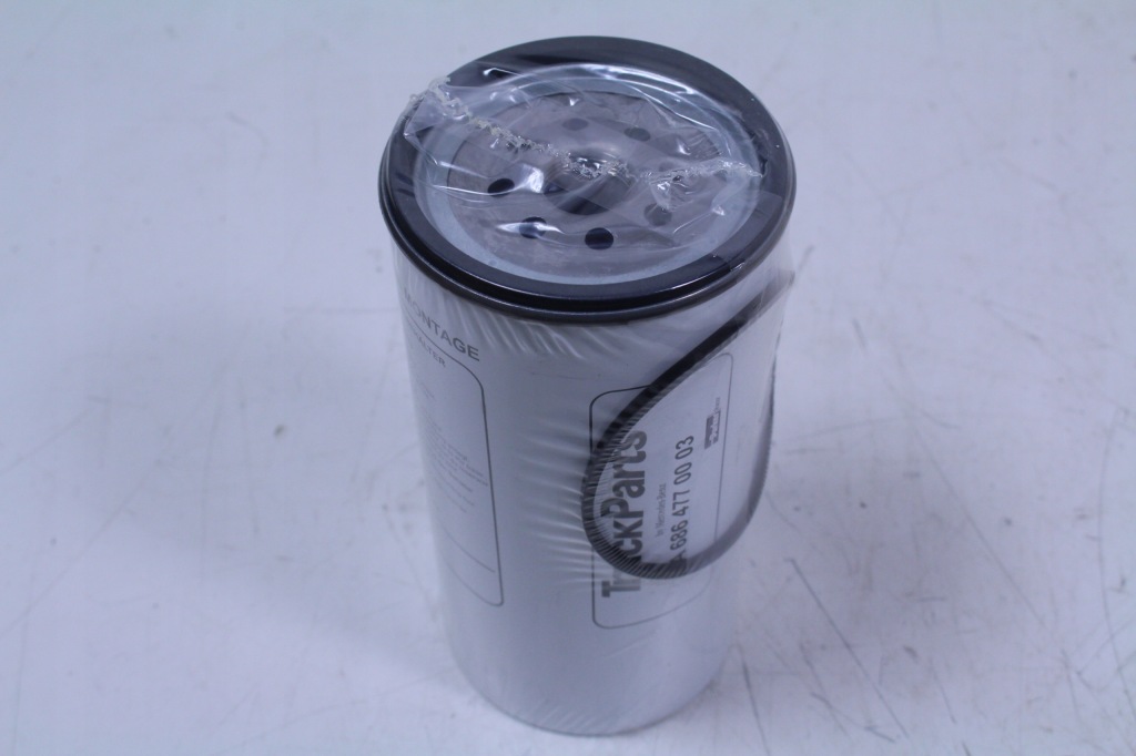 Купити Фільтр пального mercedes a6864770003