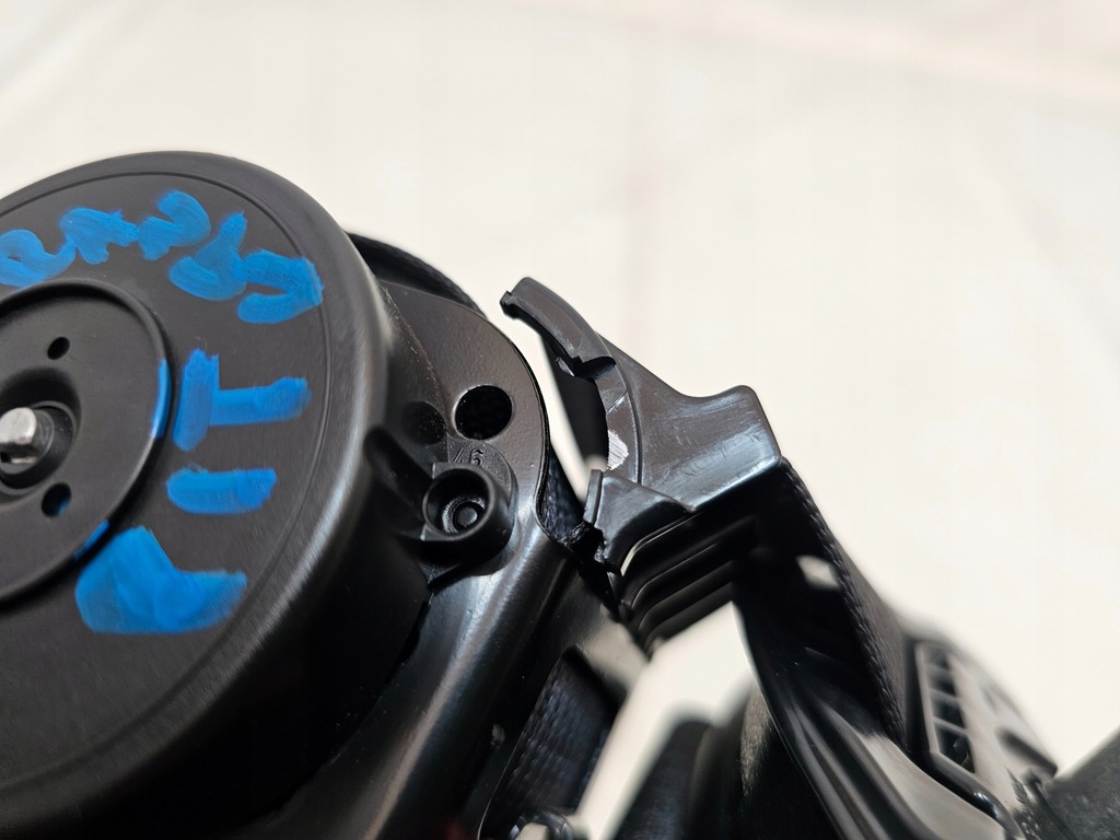 фото №13, Dodge durango lift 18- pas безопасности левый правый 3 ряд 6jw85dx9aa usa