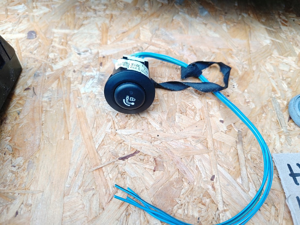 фото №9, Bmw 5 g30 g31 оригінальний kompletny hak буксирувальний джгут модуль кнопка