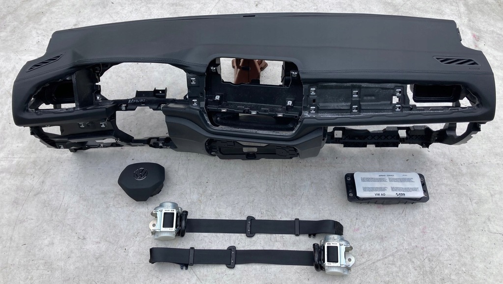 фото №1, Vw t-roc lift nić панель приладів панель приладів консоль подушки безпеки