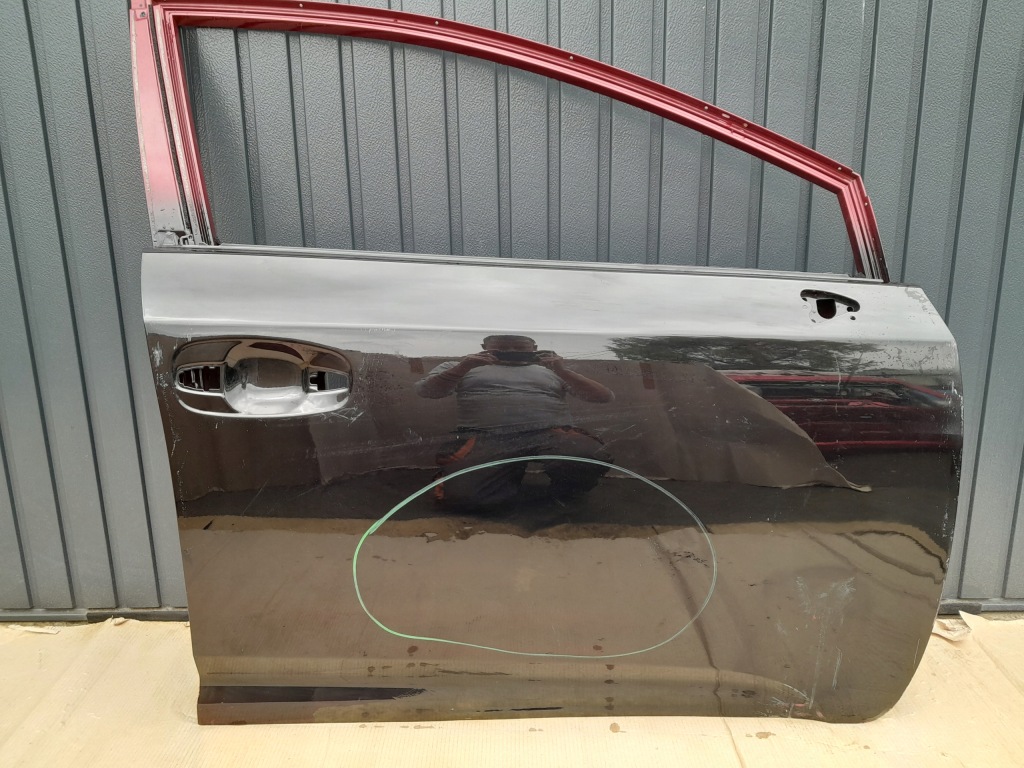 фото №1, Двері перед передні праве toyota avensis t29 15+