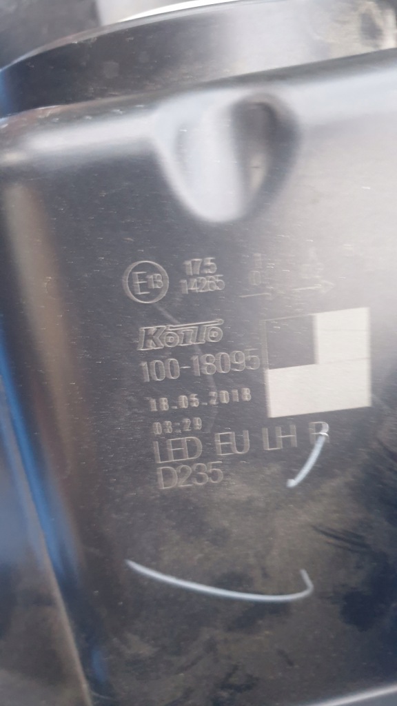 Suzuki vitara ly рестайлинг  18 фара передняя левая led Киев