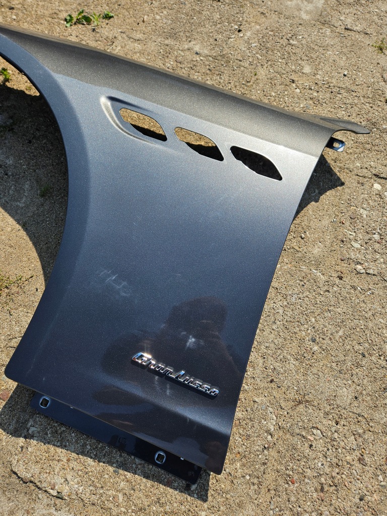 Левое  передний крыло  maserati quattroporte vi 6 m156 2013- оригинал Недорого