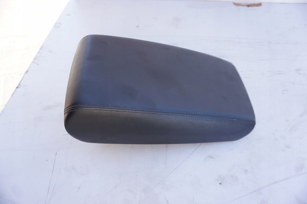 фото №1, Кришка підлокітник шкіра audi a6 c7