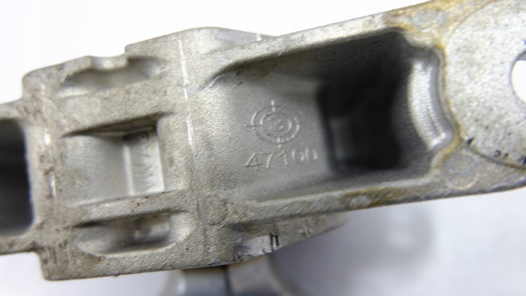 фото №7, Vw up 1.0 mpi подушка двигуна 1s0199262