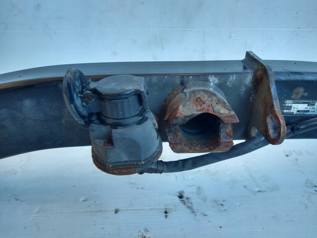 фото №7, Hak буксирувальний балка pas audi q7 4l 4l0092155a