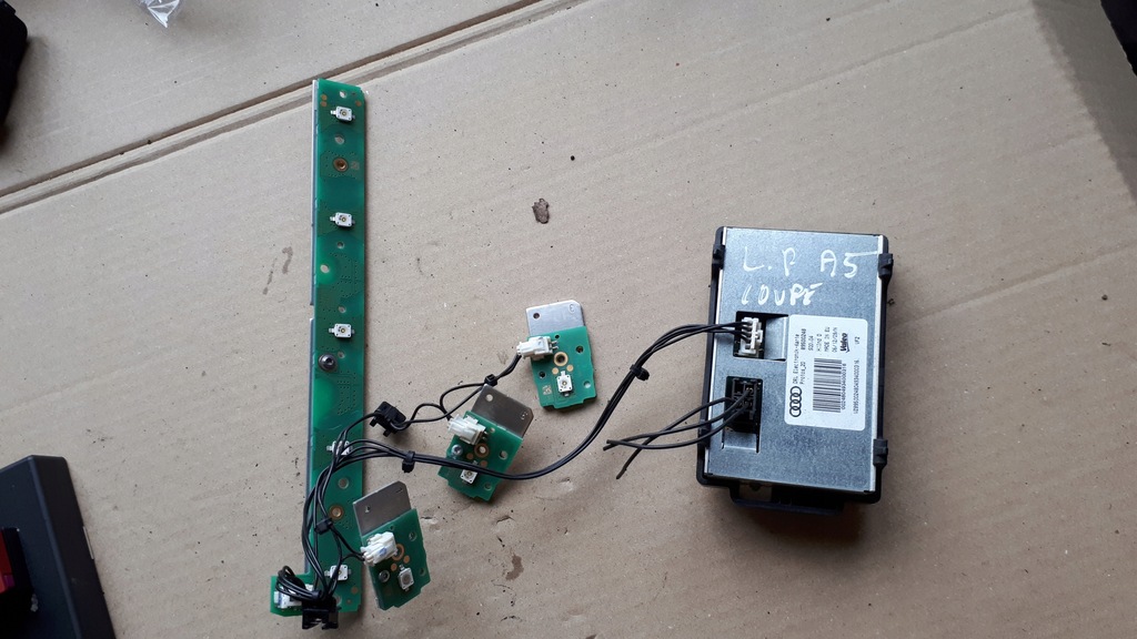 фото №1, A5 8t модуль преобразователь led 89500248 valeo