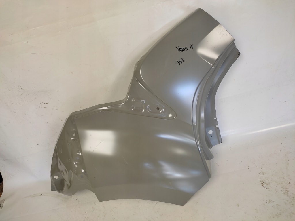 фото №1, Toyota yaris iv крила правий задній задня 2020-