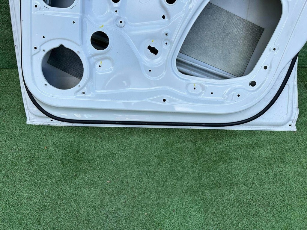 фото №9, Дверь skoda superb iii правый перед 3v0831312