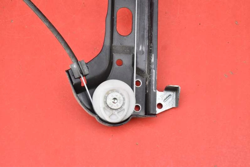 фото №12, Подъемник стекло правый задняя a2197300846 mercedes cls c219 w219 04-08