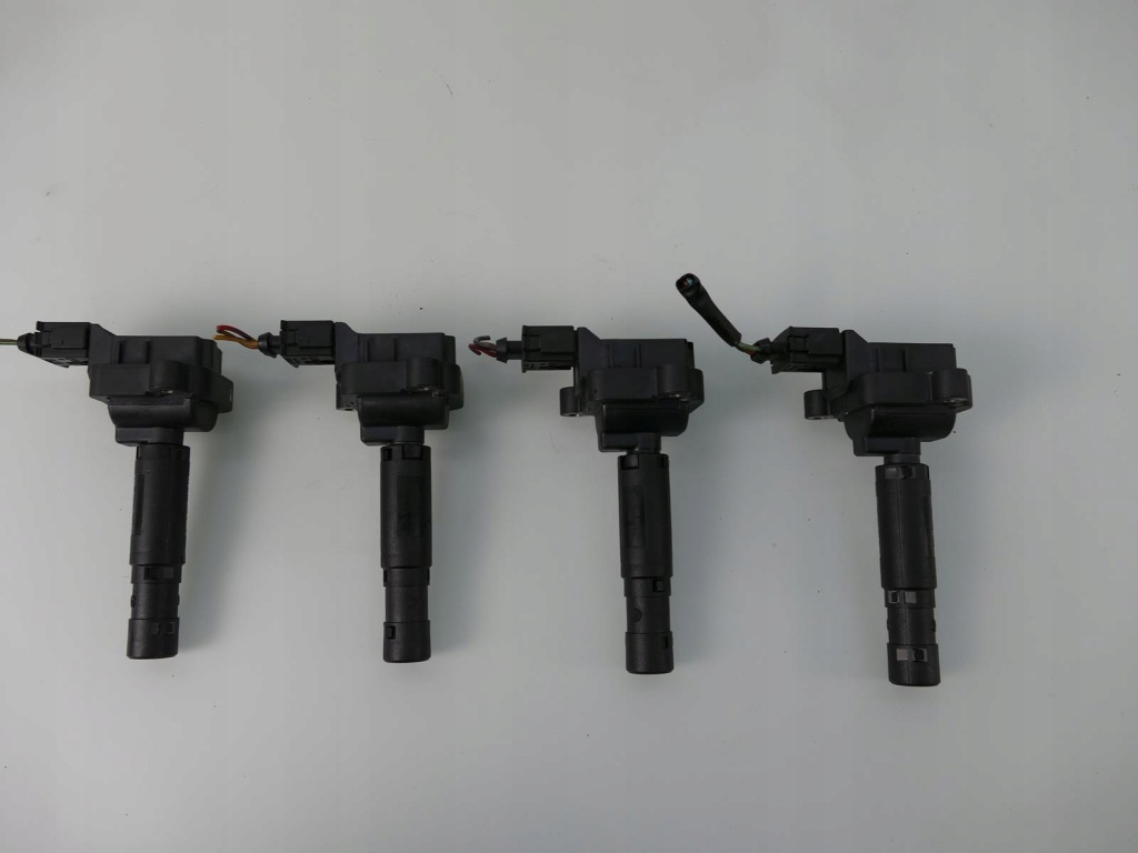 фото №1, Mercedes c w204 1.8 cgi котушка запалювання котушки