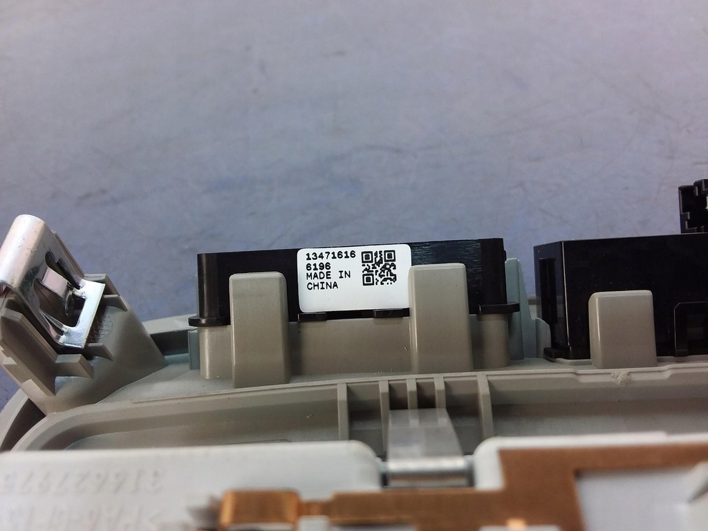 фото №5, Opel astra k лампа освещение потолочный