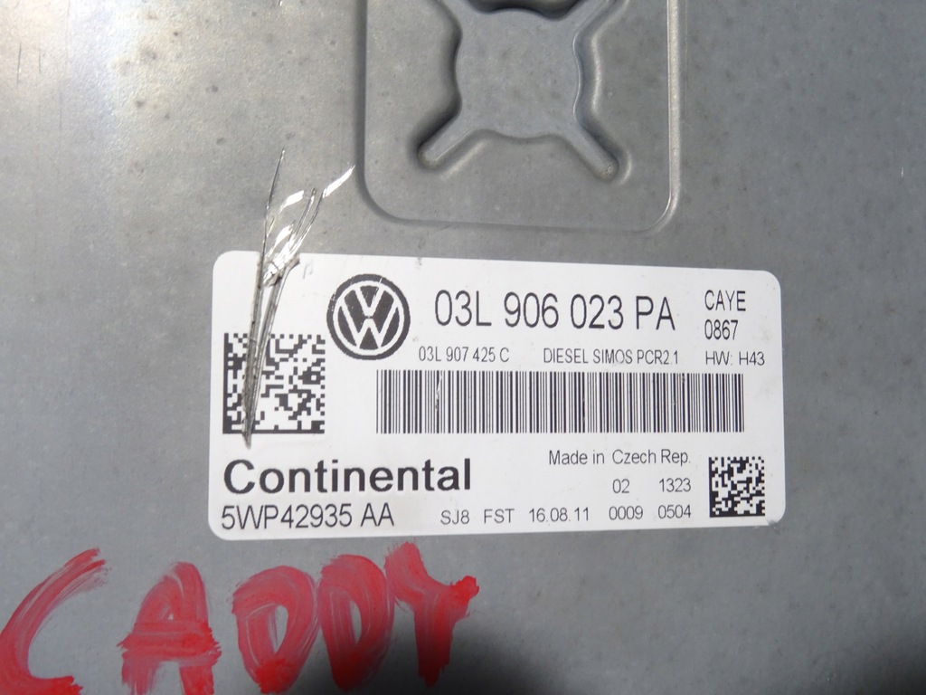 фото №10, Бортовой компьютер счетчик набор vw caddy iii 3 2k0 lift 10- 1.6 tdi cay 03l906023pa