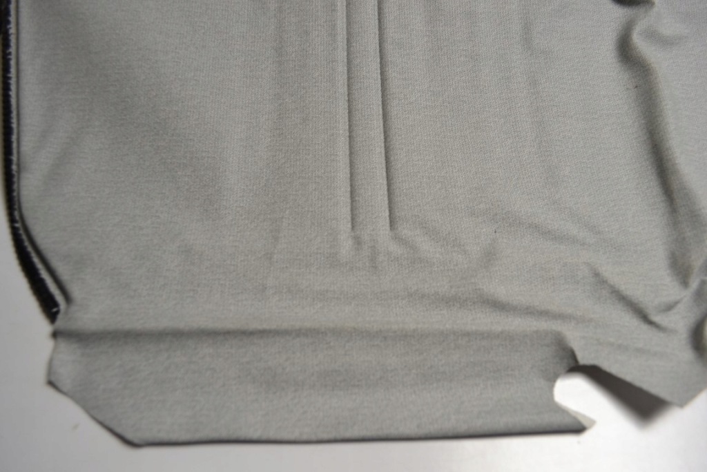 фото №5, Mercedes w124 потолок bez люк nowa