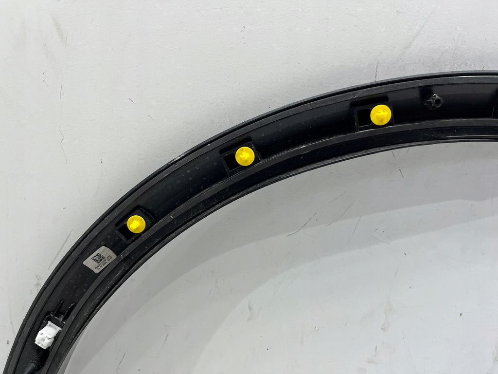 фото №9, Audi rsq8 4m8 молдинг крыла перед передняя правая 4m8853718m