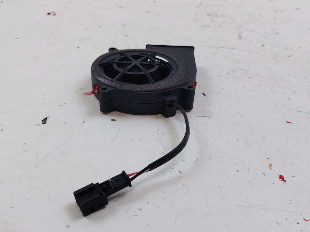 2023 tesla model s вентиляция сиденье 158910100c с Разборки