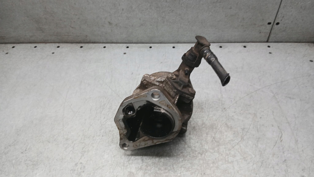 Купити Насос vacu opel vivaro a 1.9dci f9k