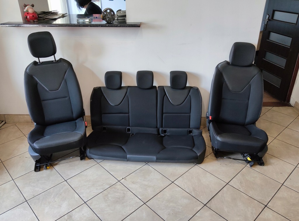 фото №1, Renault clio iv kombi сидіння комплект сидінь заднє сидіння