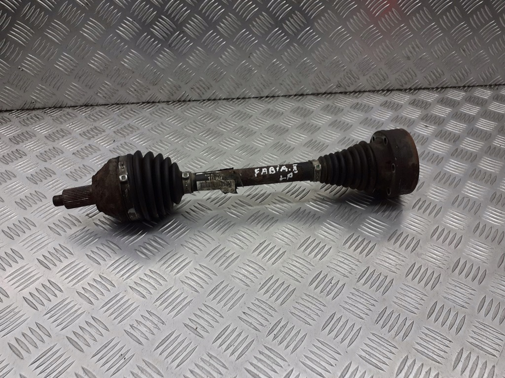 фото №1, Приводной вал левая передняя skoda fabia ii 1.2 6q0407271da