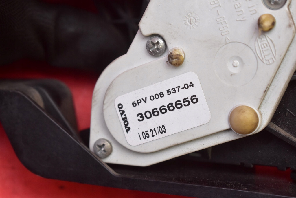 фото №8, Потенціометр педаль газу eu 30666656 volvo xc90 1 i 2.9 t6 272 km 02-06