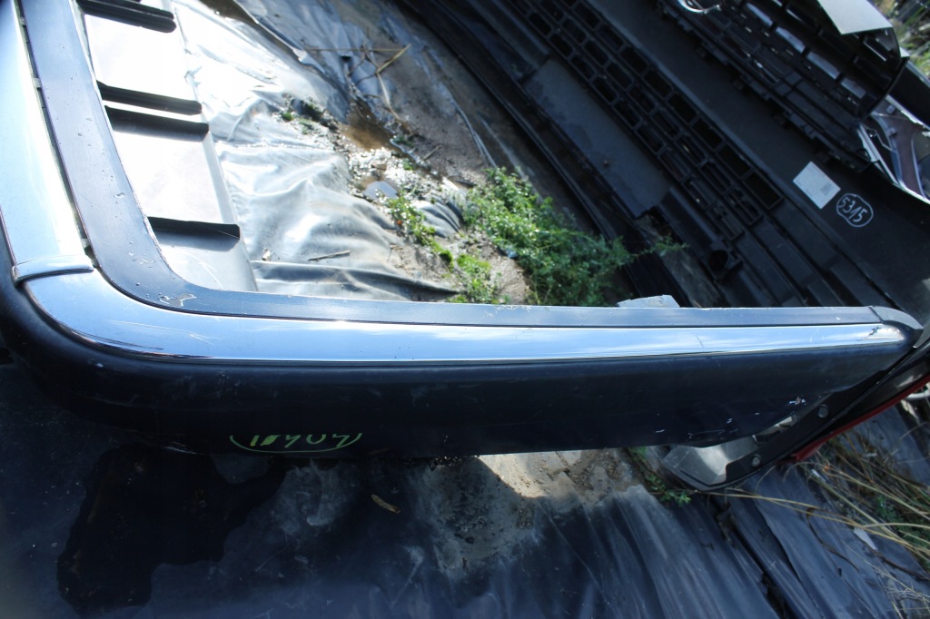 Бампер задній задній bmw 7 e32 балка підсилювач 1928282 накладки хром Недорого