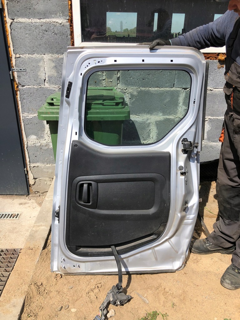 фото №1, Partner berlingo 3 iii оббивка двері розсувних