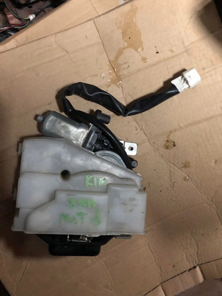 фото №1, Mitsubishi outlander iii замок багажника крышки